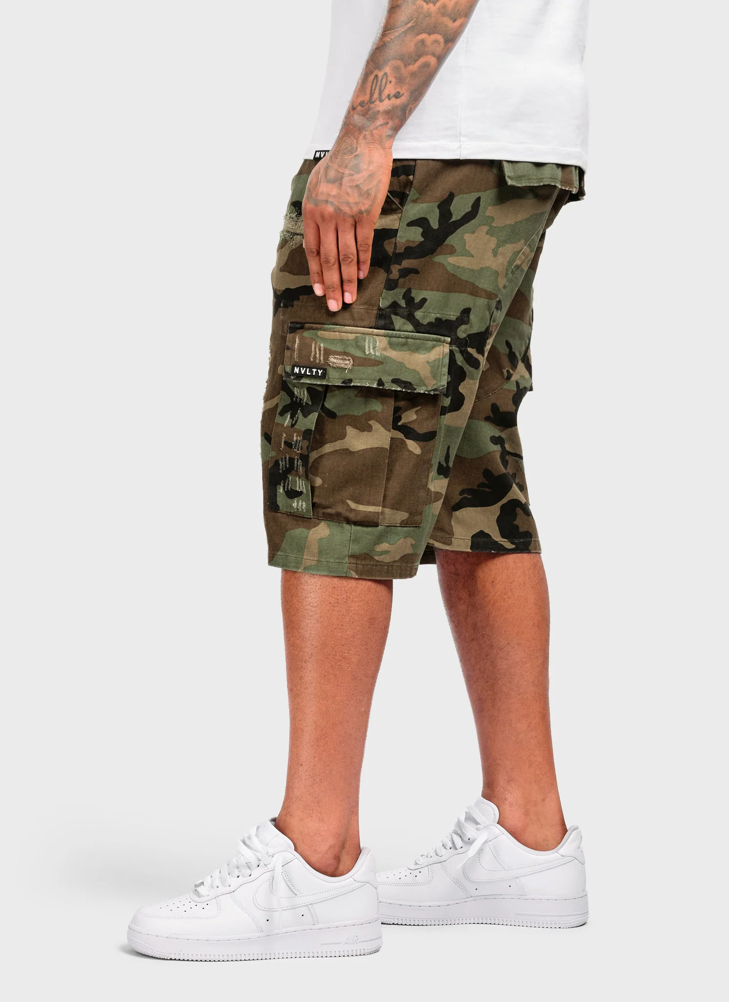 Vintage Repaired Cargo Shorts - Camo - Image 5