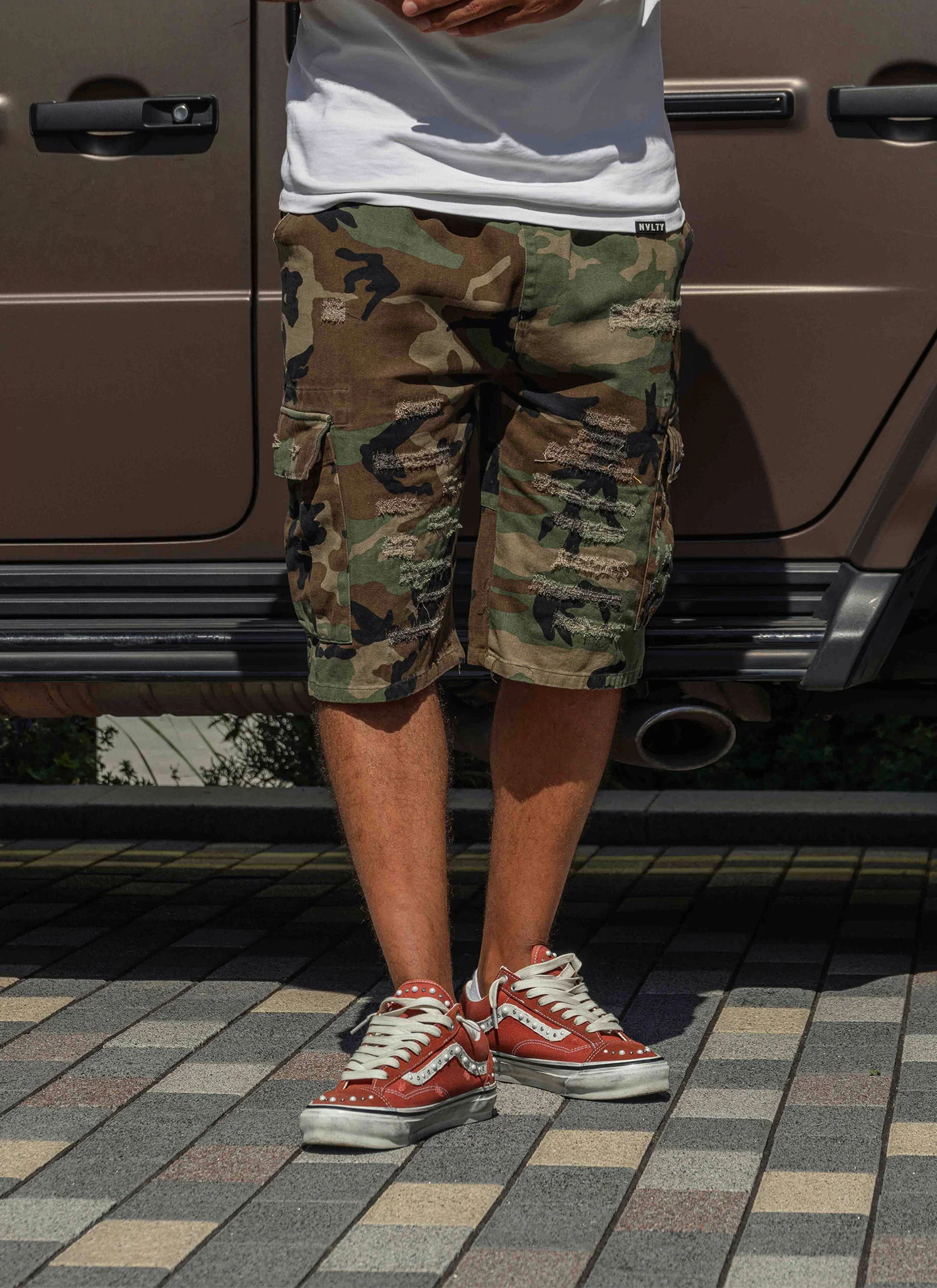 Vintage Repaired Cargo Shorts - Camo - Image 9